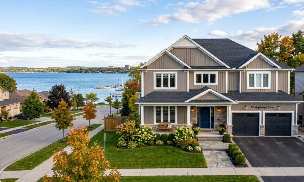 A freshly painted, durable home exterior in Barrie, Ontario, demonstrating high-quality weather protection near Lake Simcoe.